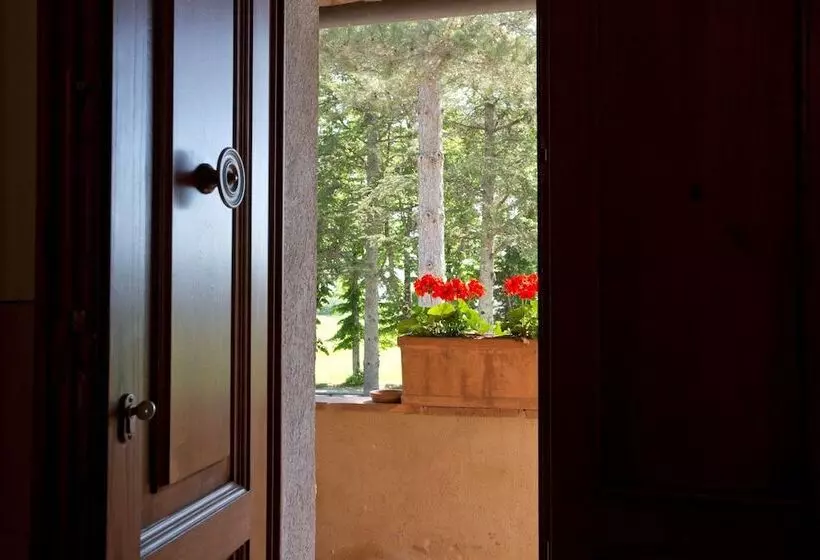 田舎風ホテル Agriturismo San Galgano