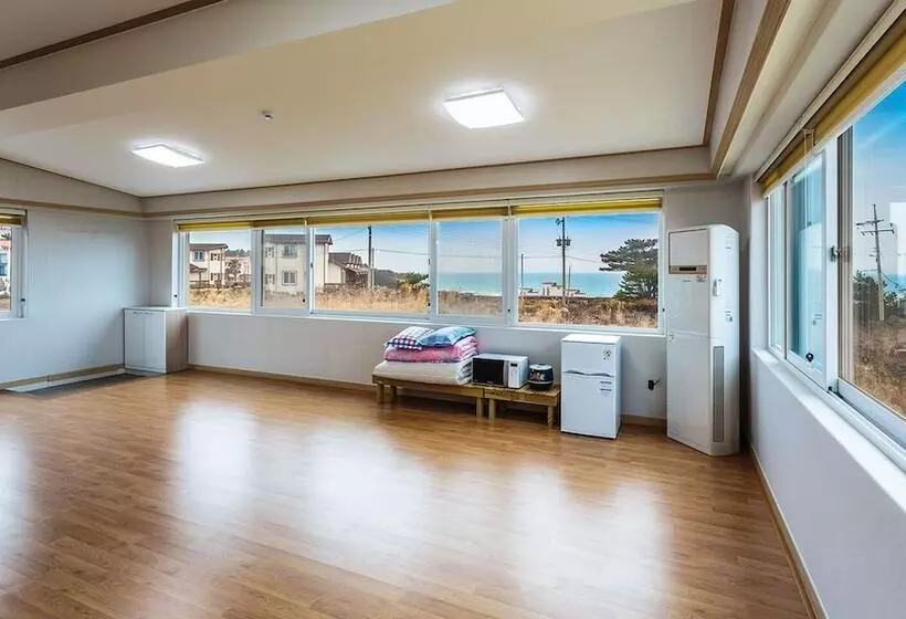 Jeju Greenheart Pension