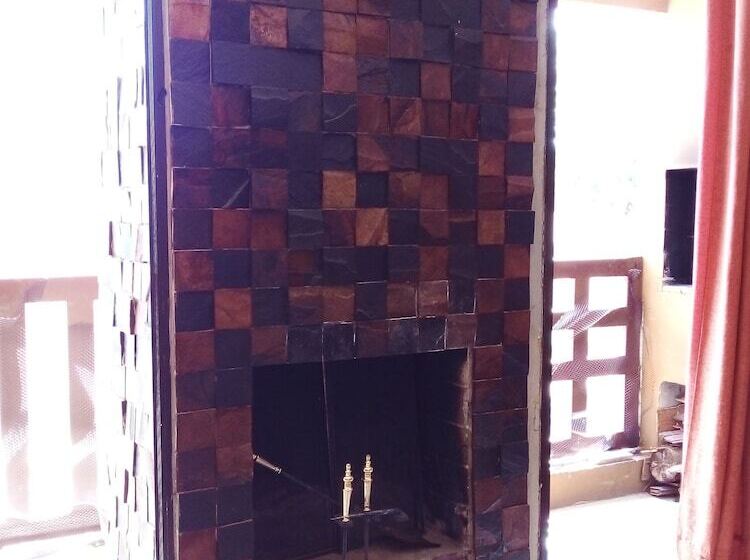 بنسيون Betmar Alojamiento En Centro De Artigas