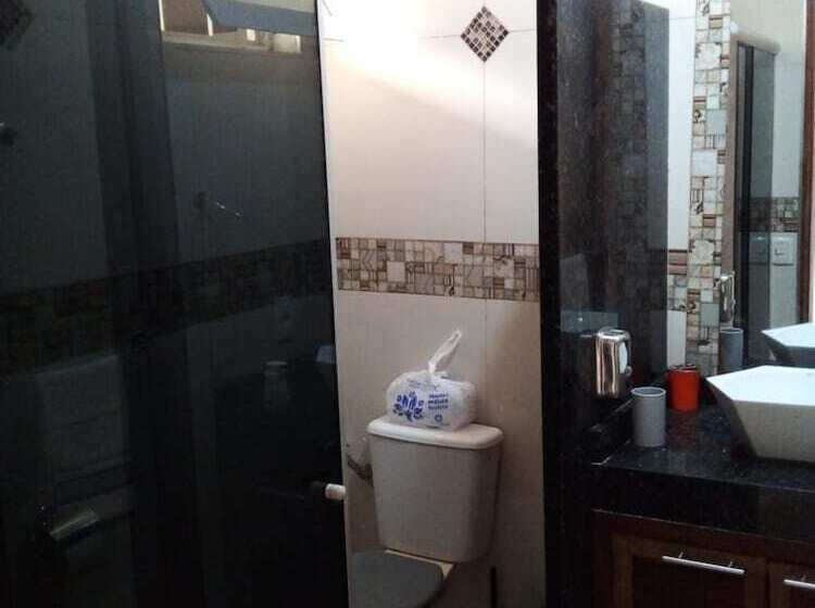 بنسيون Betmar Alojamiento En Centro De Artigas