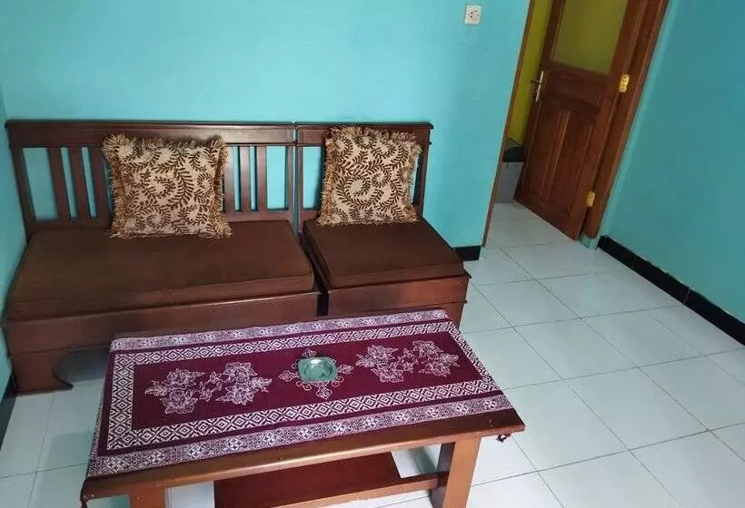 پانسیون Homestay Punokawan Borobudur