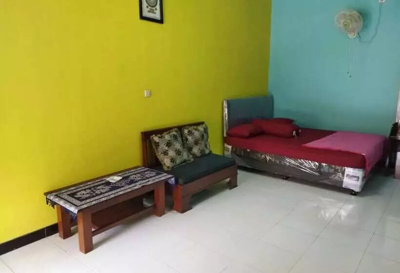 پانسیون Homestay Punokawan Borobudur