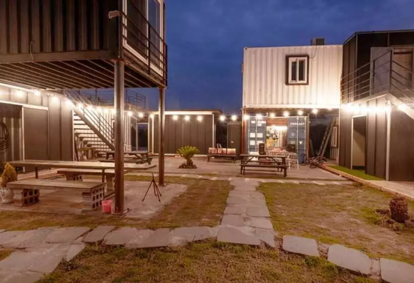 Majatalo Jeju Onoo Box Guest House