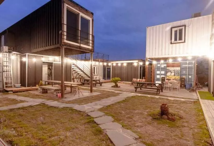 Majatalo Jeju Onoo Box Guest House
