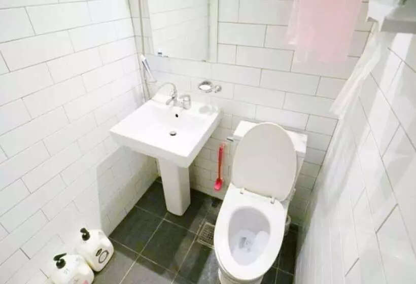 Majatalo Jeju Onoo Box Guest House