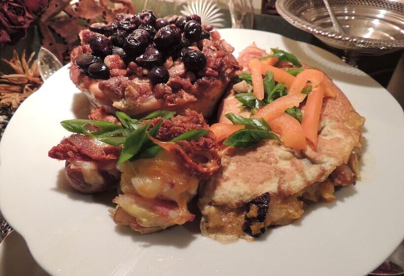 Отель 1868 Magnolia House Inn