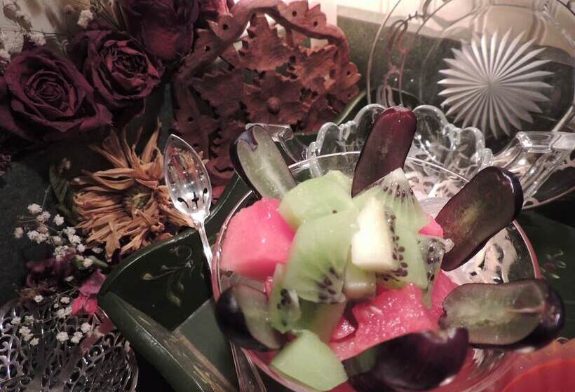 Отель 1868 Magnolia House Inn