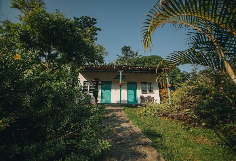 Szálloda Los Colores Ecoparque