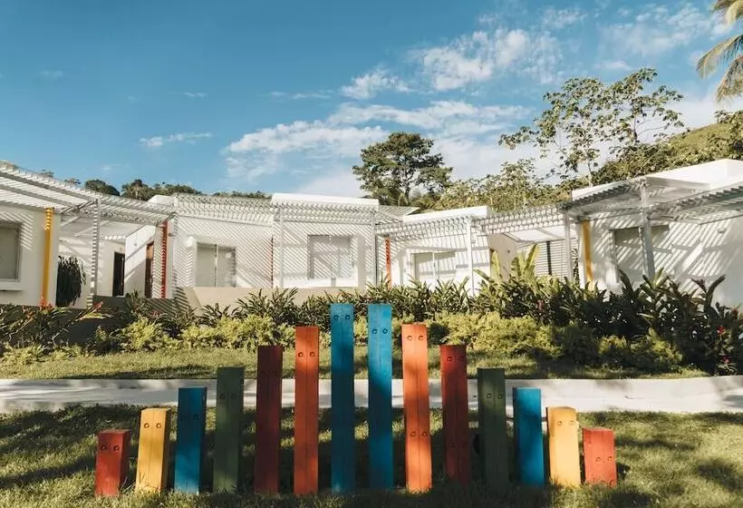 Hotelli Los Colores Ecoparque