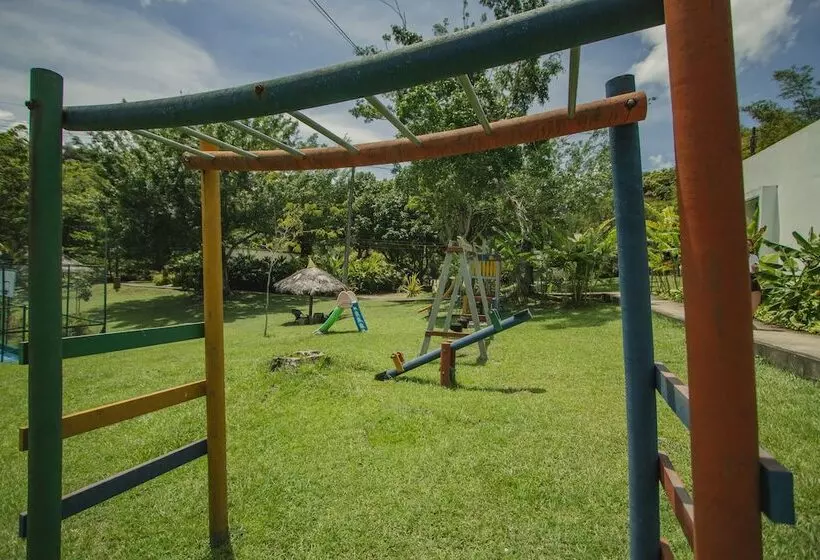 Hotelli Los Colores Ecoparque