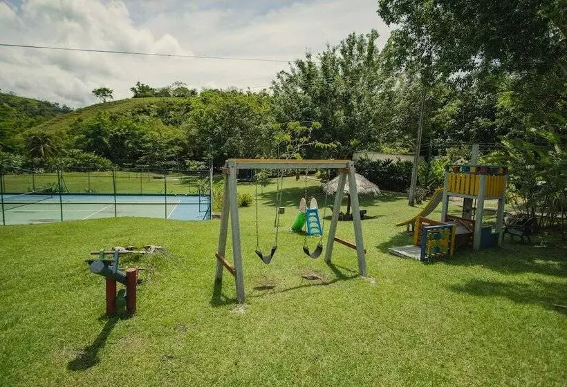 Hotelli Los Colores Ecoparque