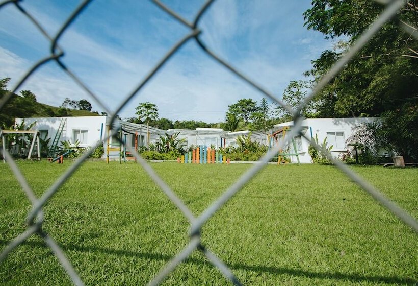 Szálloda Los Colores Ecoparque