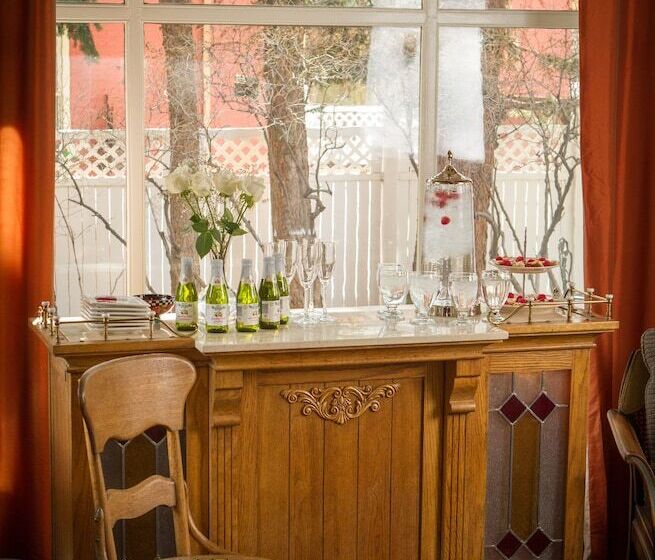 فندق The Carolina Bed & Breakfast