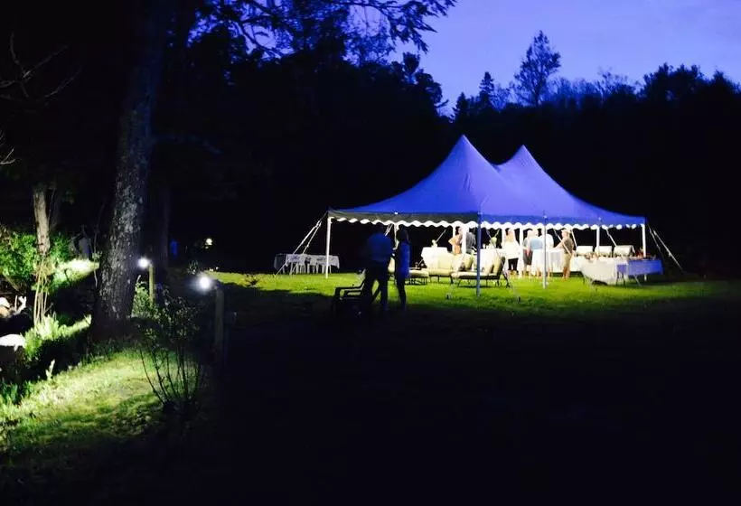 Hotelli Willoburke Boutique Inn & Nordic Spa