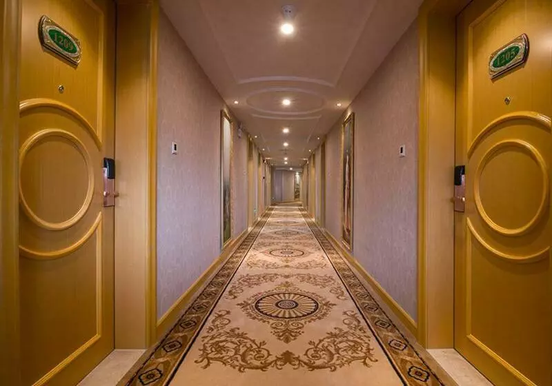 Vienna Hotel Shenzhen Luofang