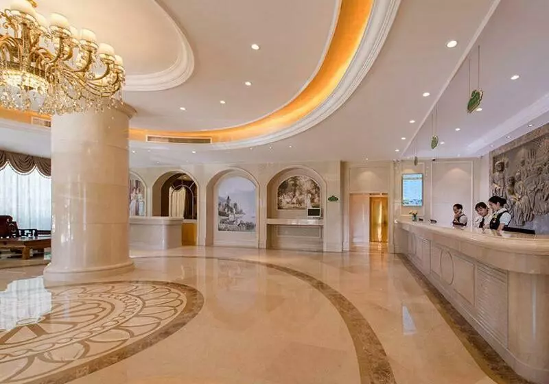 Vienna Hotel Shenzhen Luofang