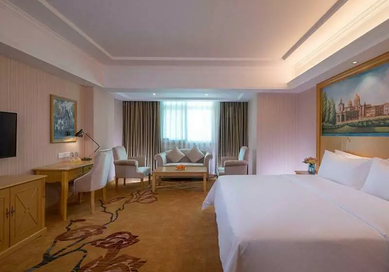 Vienna Hotel Shenzhen Luofang