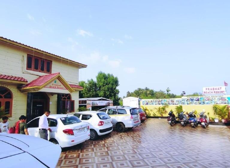 Hotel Prabhat Beach Resort