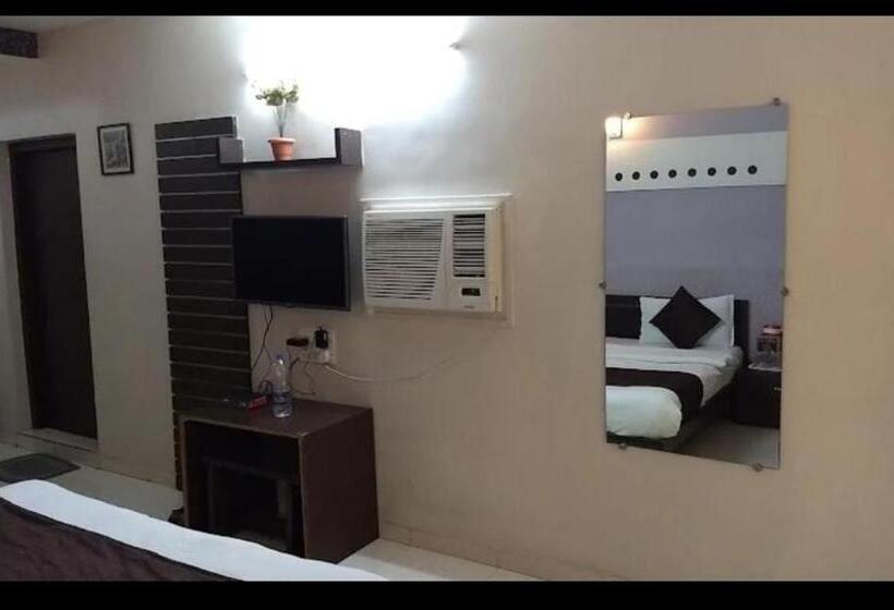 هتل Rudra Regency