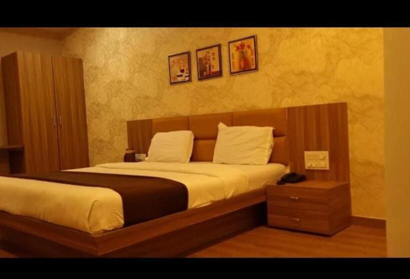 هتل Rudra Regency