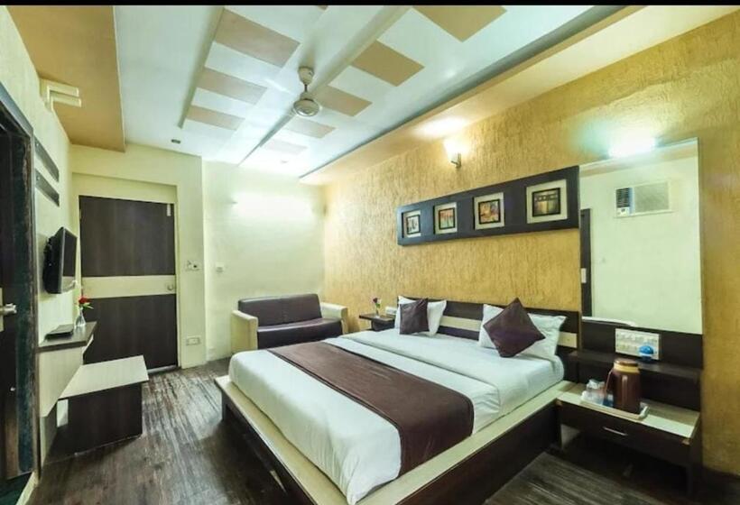 هتل Rudra Regency