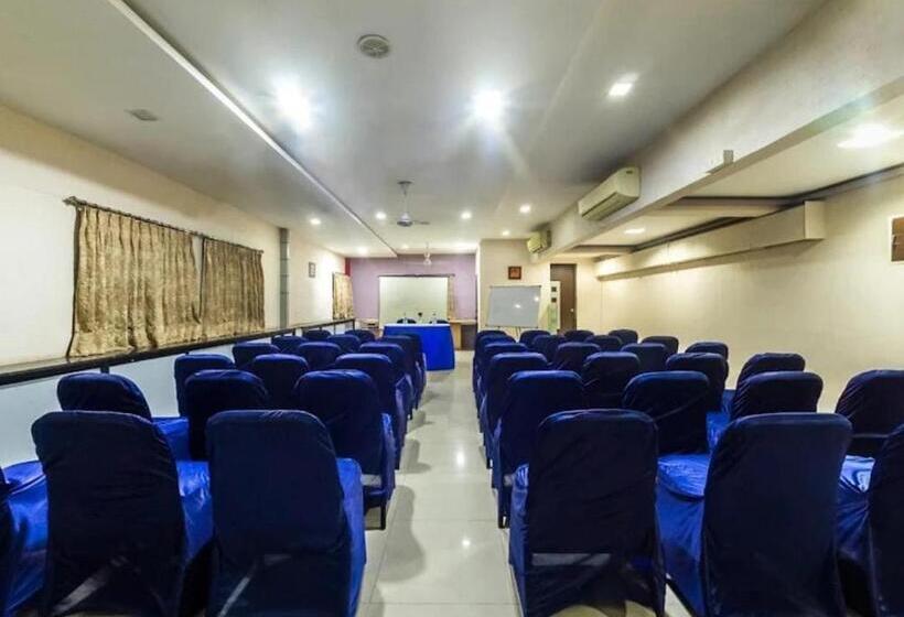 هتل Rudra Regency