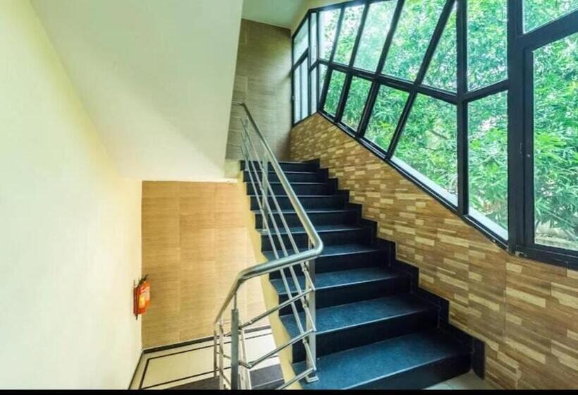 هتل Rudra Regency