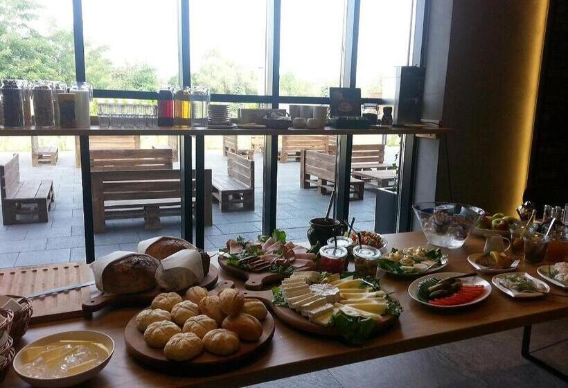 فندق Browar Wiatr