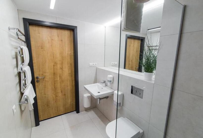 فندق Browar Wiatr