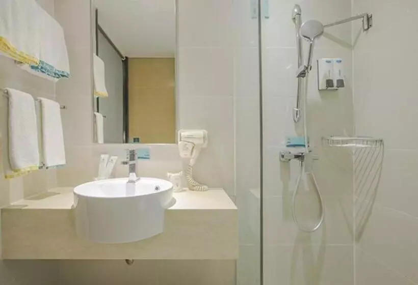 هتل City Comfort Inn Nanning Wuyi Road Department Of Motor Vehicles