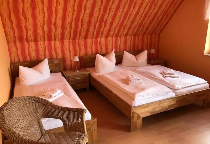 Hotelli Haus Schwielochsee