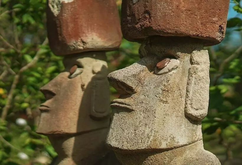 Hotelli Cabañas Mana Nui Inn