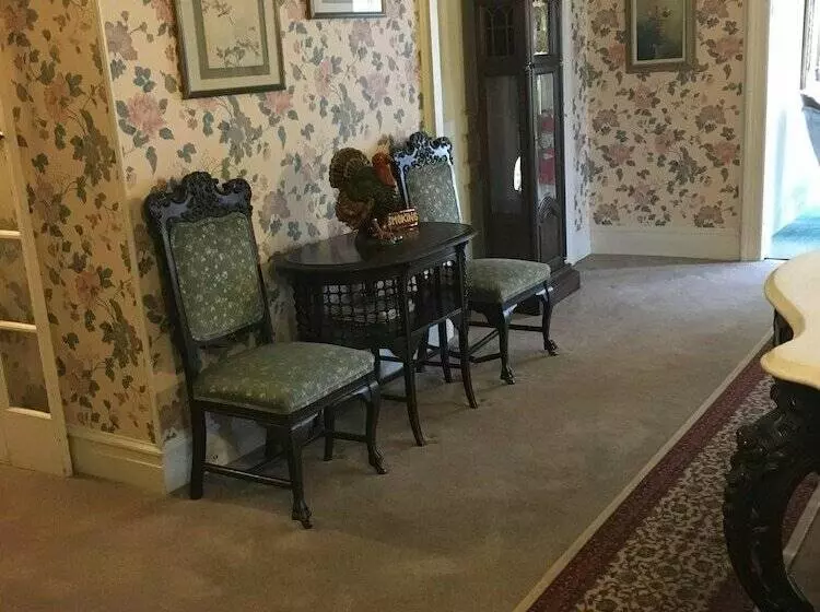 Hotelli Turkey Hill Inn