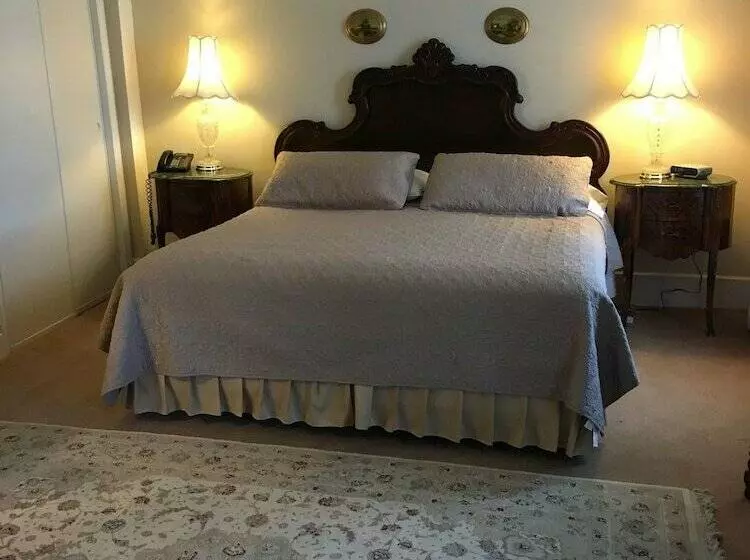 Hotelli Turkey Hill Inn