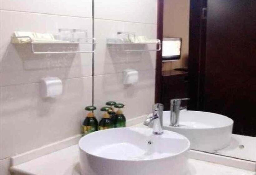 ホテル Weihai Huayu Business