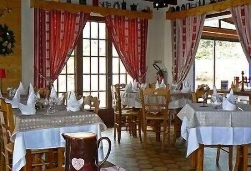 ホテル Auberge Au Pas De L Alpette