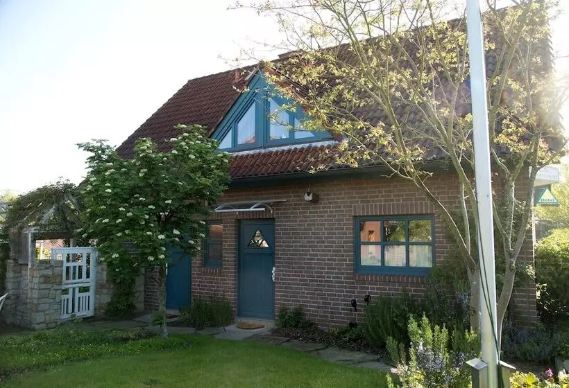 Hotelli Garni Schneevoigt