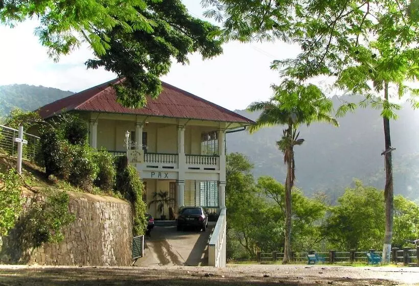 هتل Pax Guest House