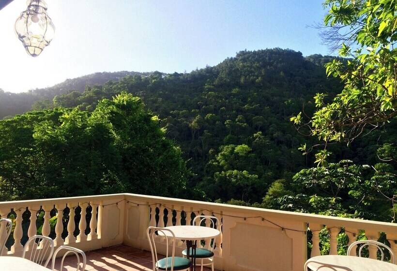 هتل Pax Guest House