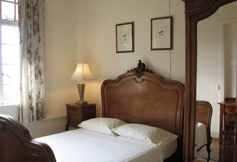 هتل Pax Guest House