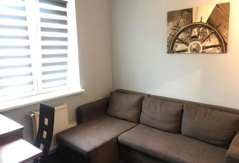 Отель Polaris Krynica Morska