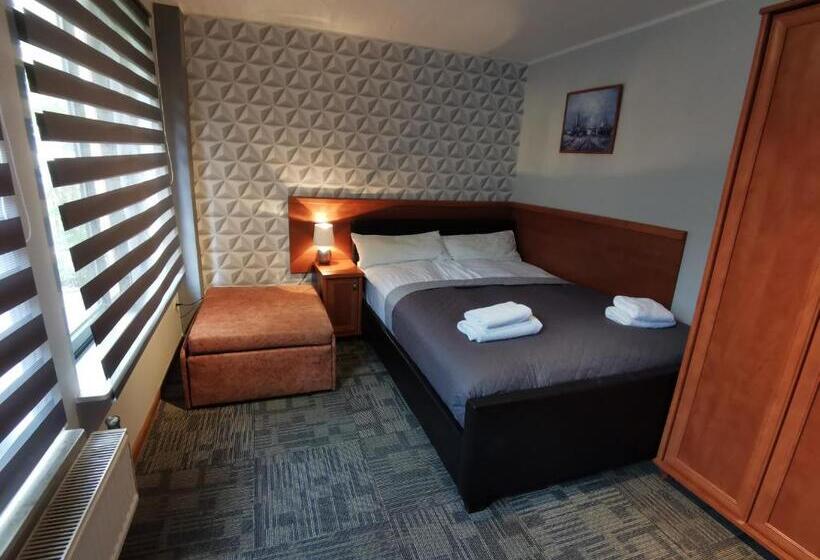 Отель Polaris Krynica Morska