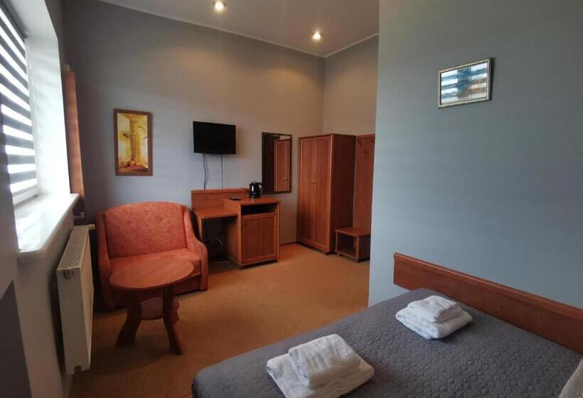 Отель Polaris Krynica Morska