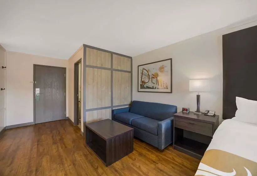 Hotelli Quality Inn & Suites Castle Rock/SW Denver