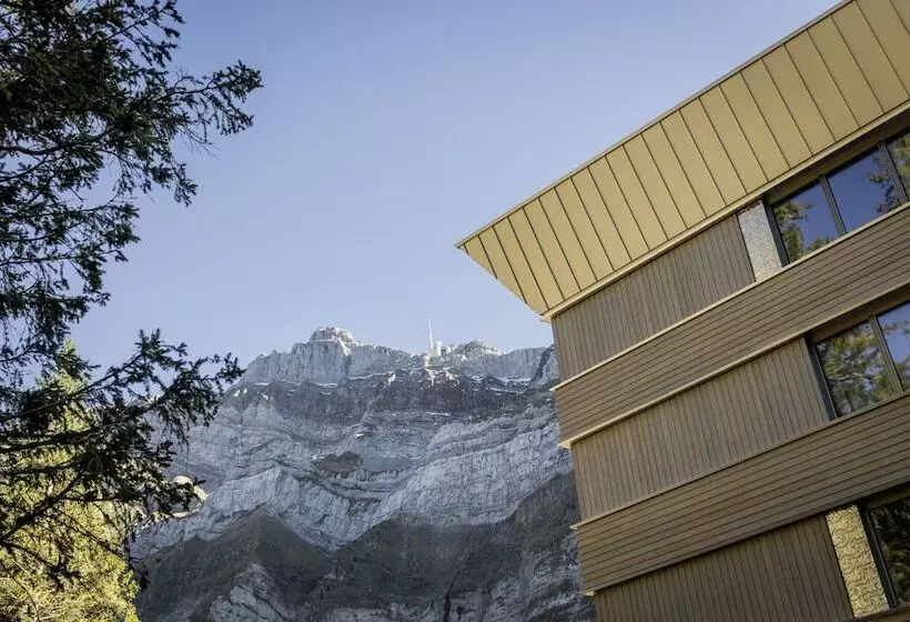 Hotelli Säntis   Das