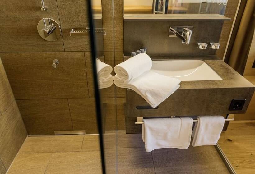 هتل Säntis   Das