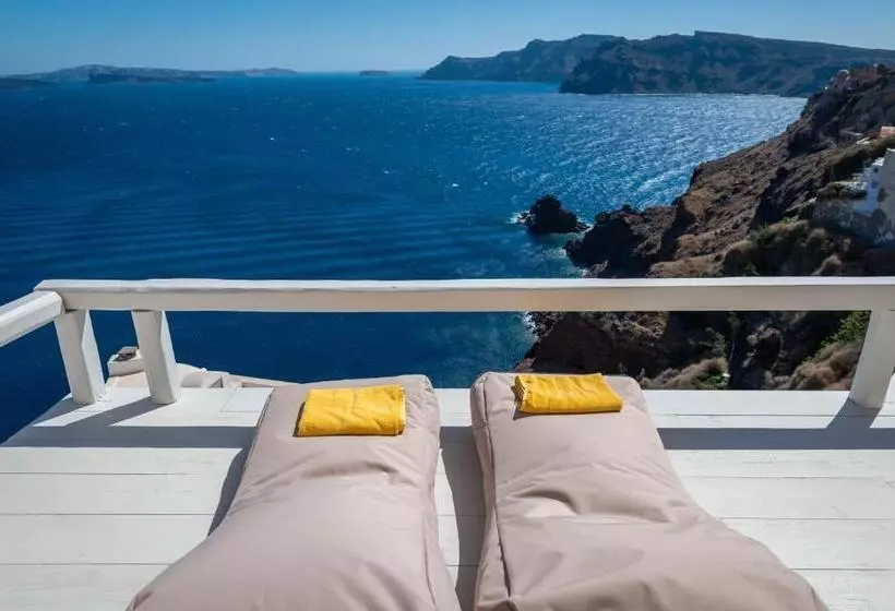 Armeni Luxury Villas