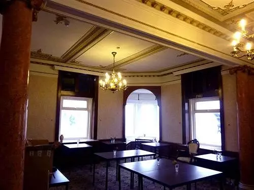 簡易ホテル Talk of the Town