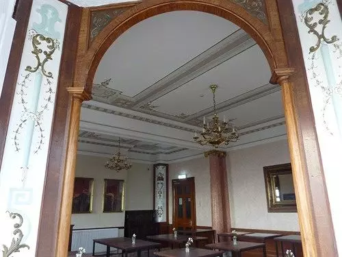 簡易ホテル Talk of the Town