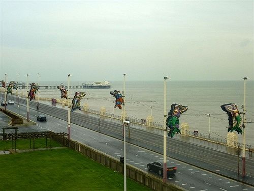 여관 Talk of the Town